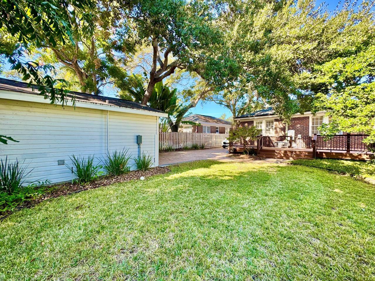 PALMA CEIA PARK - Residential Lease