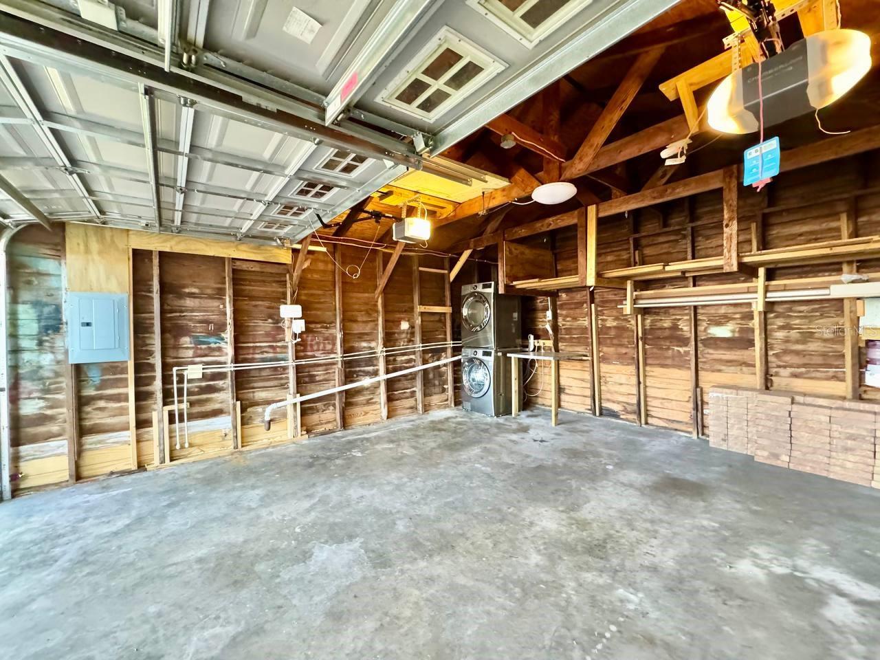 PALMA CEIA PARK - Residential Lease