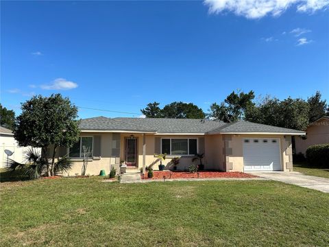 A home in DELTONA