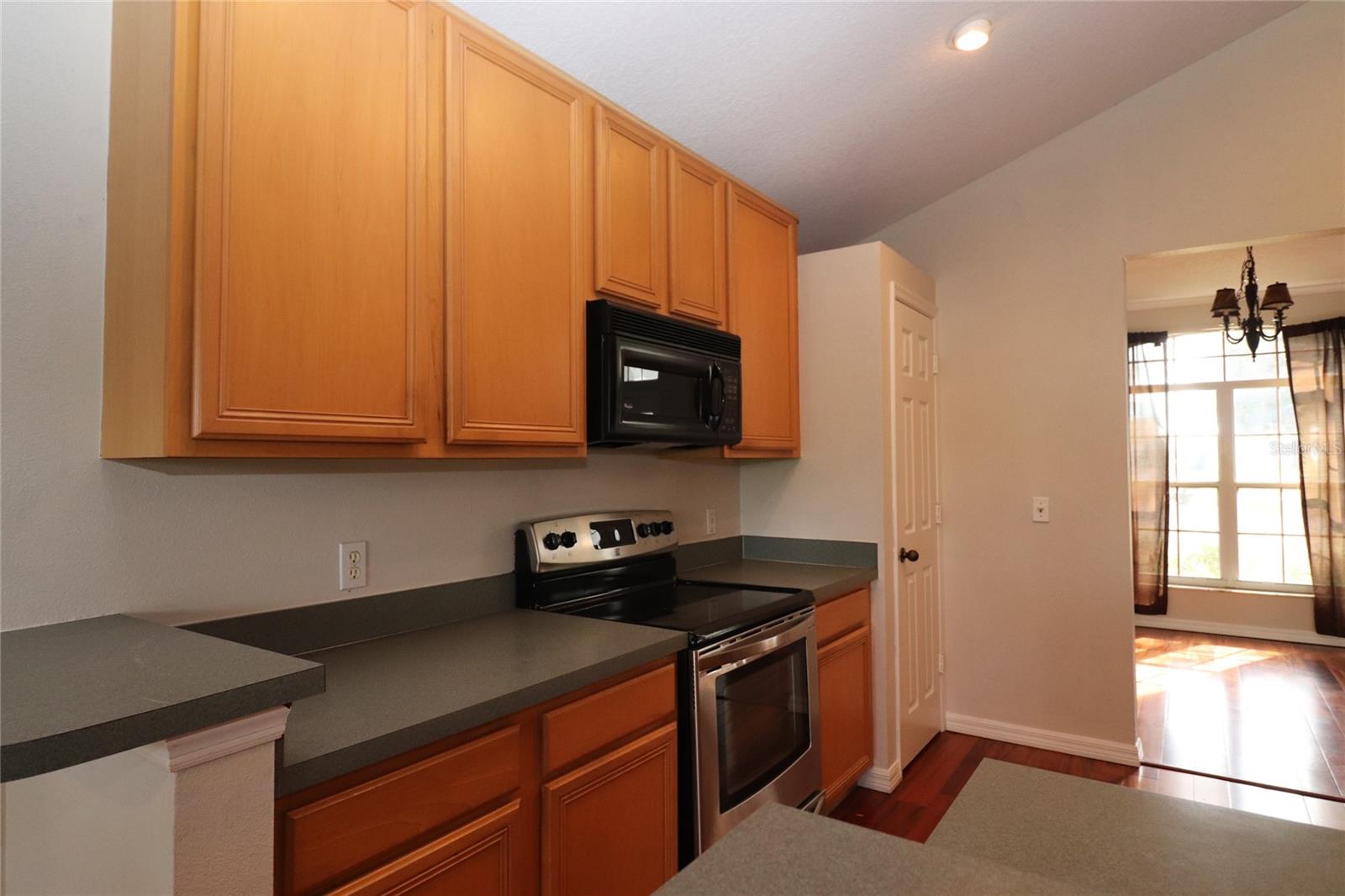 LONGWOOD PLANTATION - Residential Lease