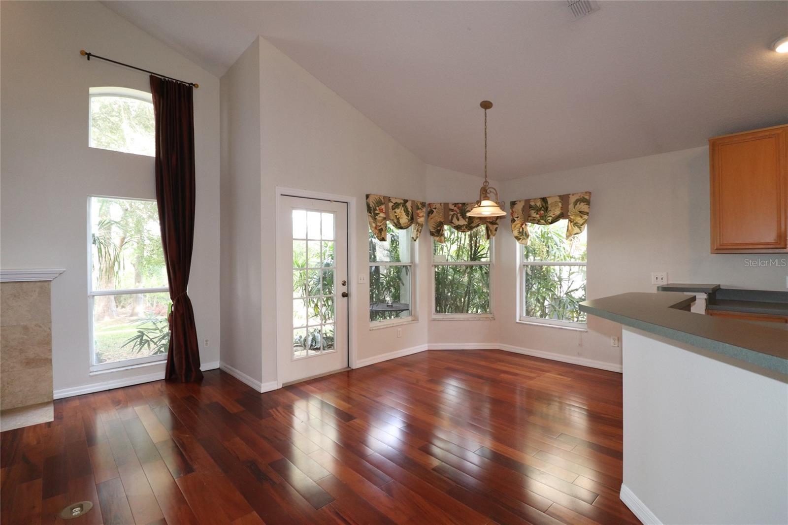 LONGWOOD PLANTATION - Residential Lease