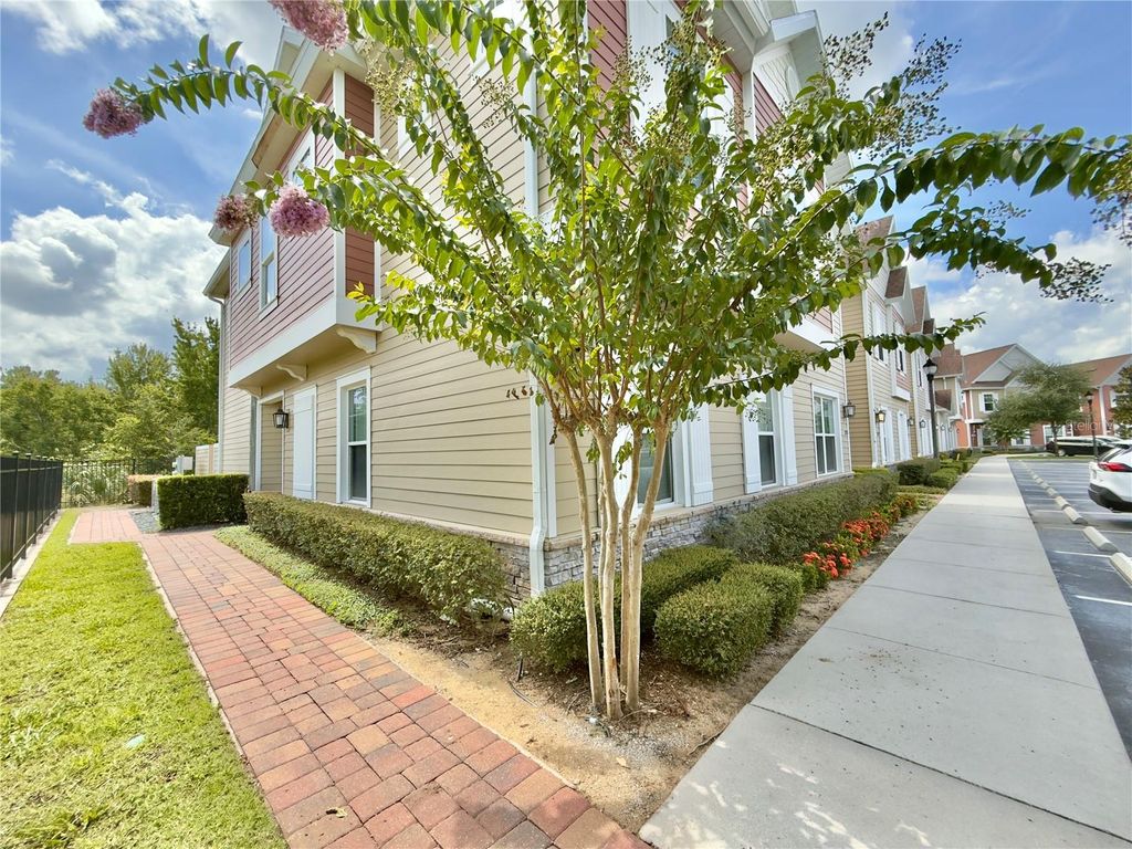 Photo of 7498 Sunville Avenue, Kissimmee, FL 34747 (MLS # S5145047)