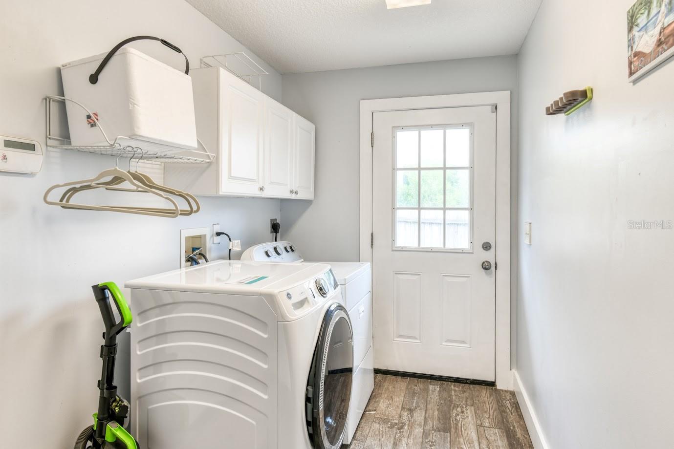 08-98 WINDSWEPT ACRES - Residential