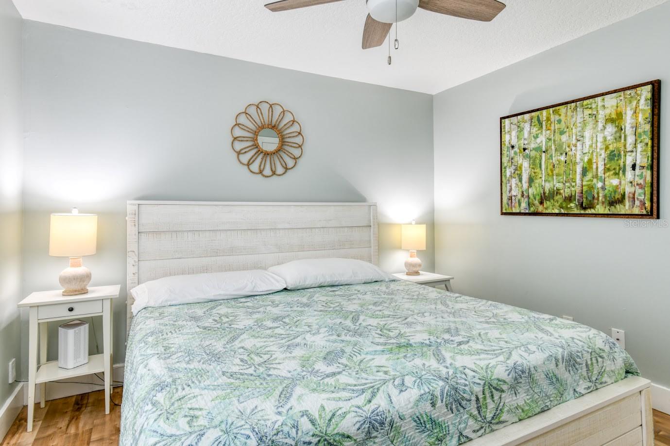 08-98 WINDSWEPT ACRES - Residential