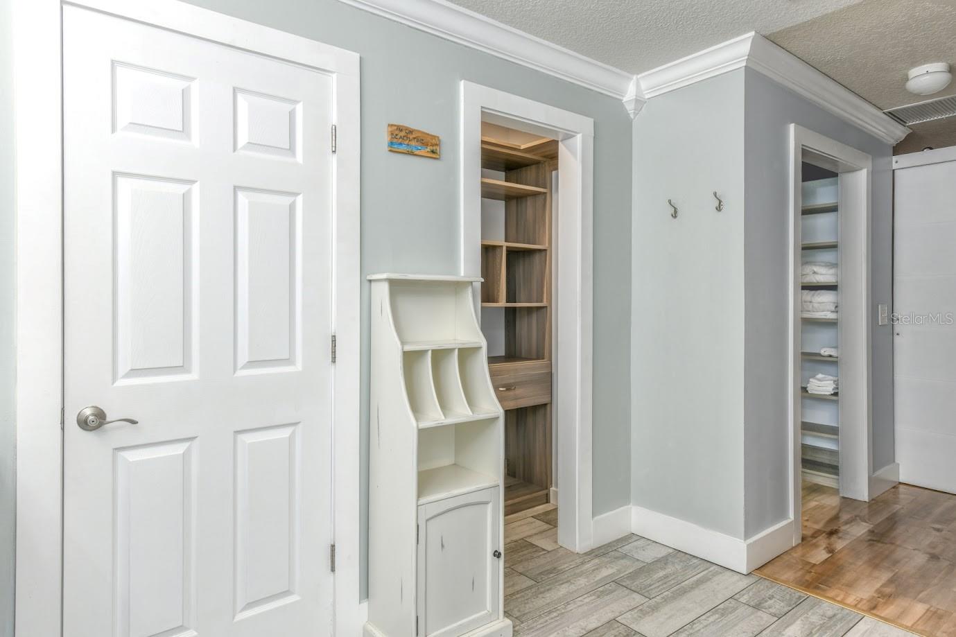 08-98 WINDSWEPT ACRES - Residential