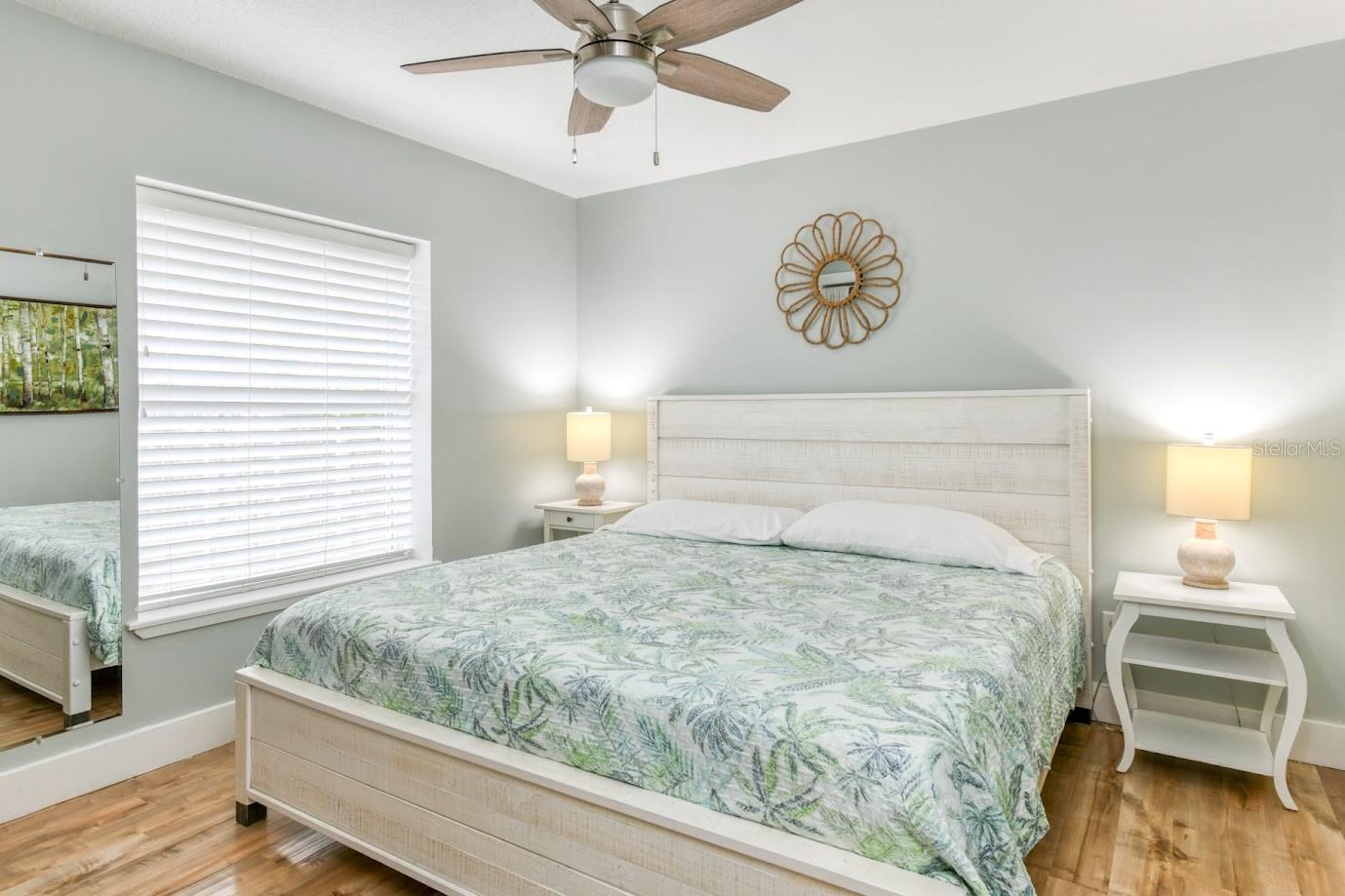 08-98 WINDSWEPT ACRES - Residential