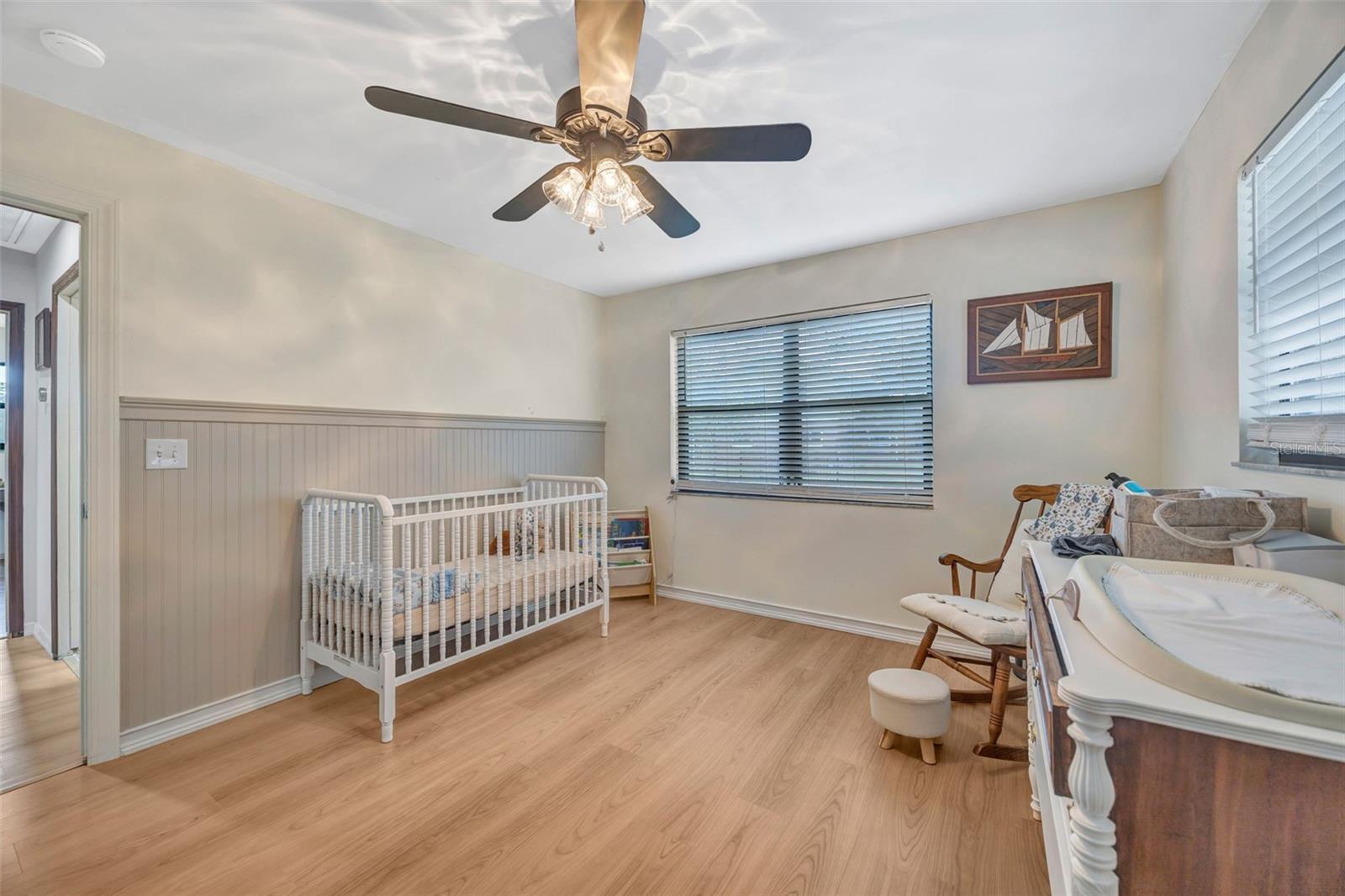 KNOLLWOOD ACRES - Residential