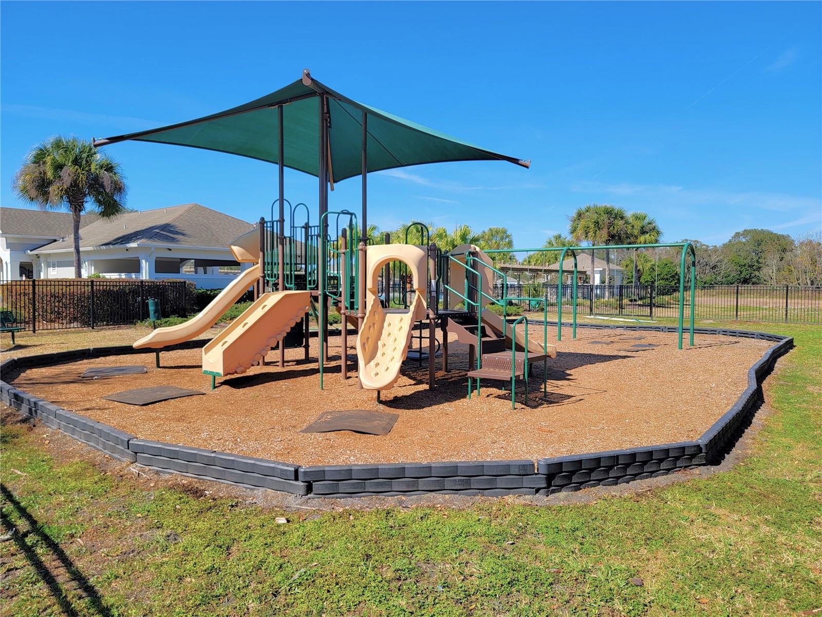 TRILLIUM VILLAGE E PH 2 - Residential