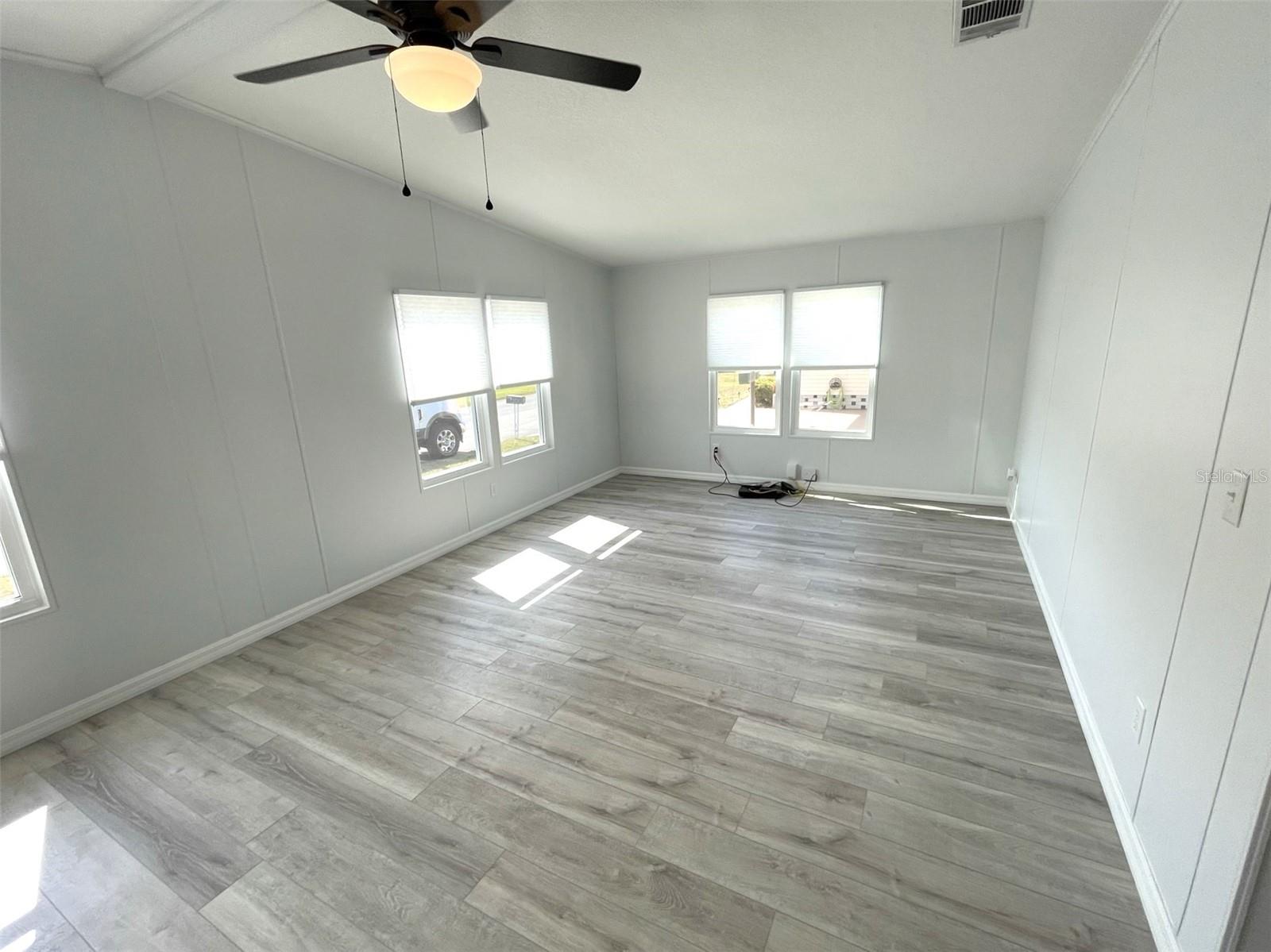 HARBOR ISLES IV - Residential