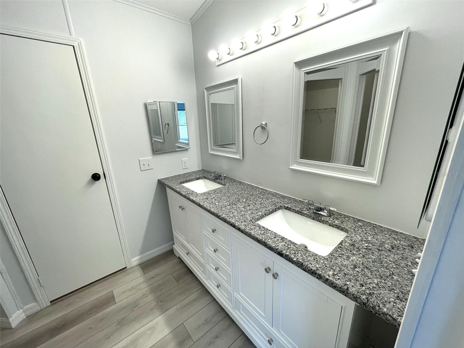 HARBOR ISLES IV - Residential