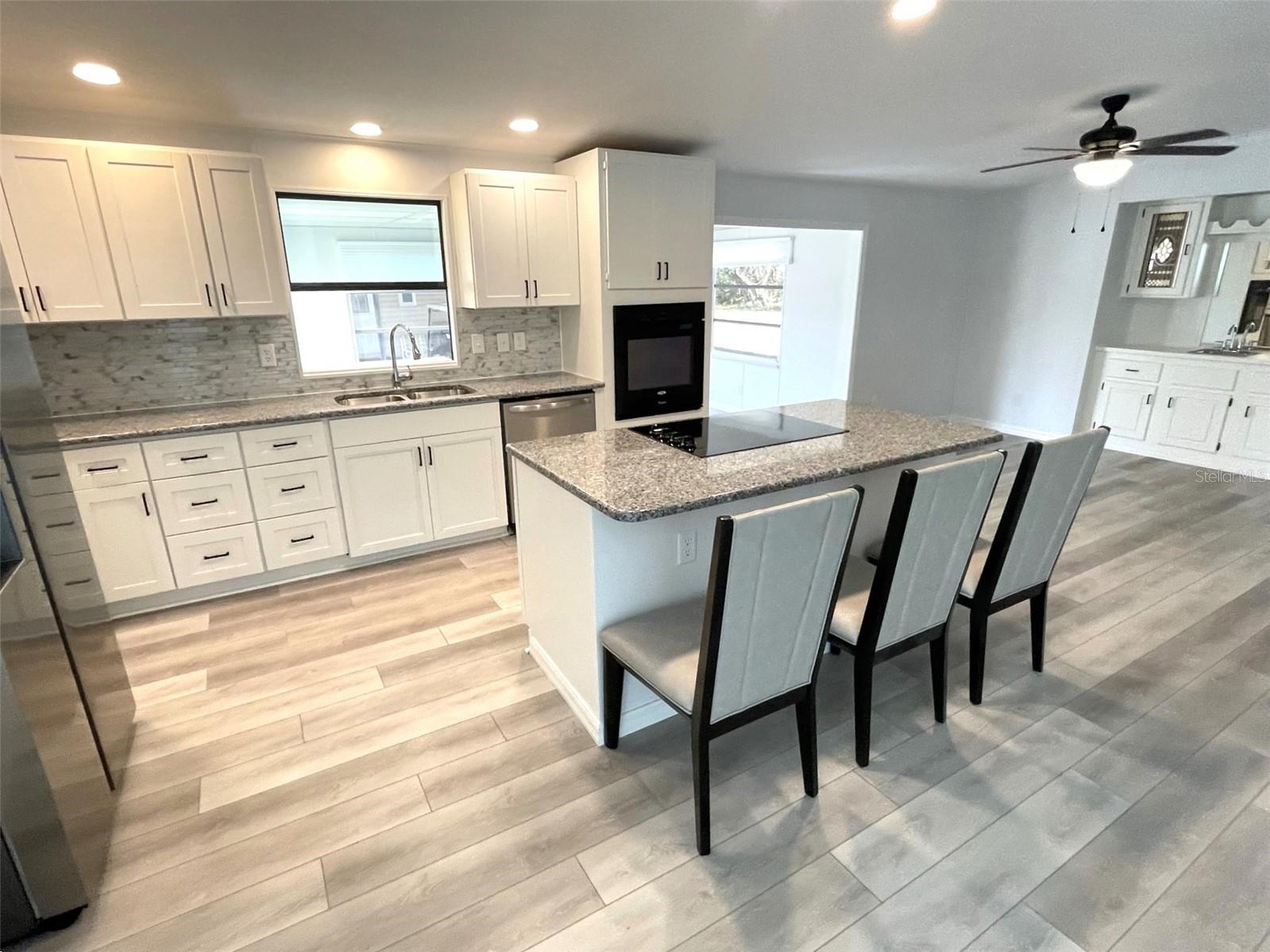 HARBOR ISLES IV - Residential