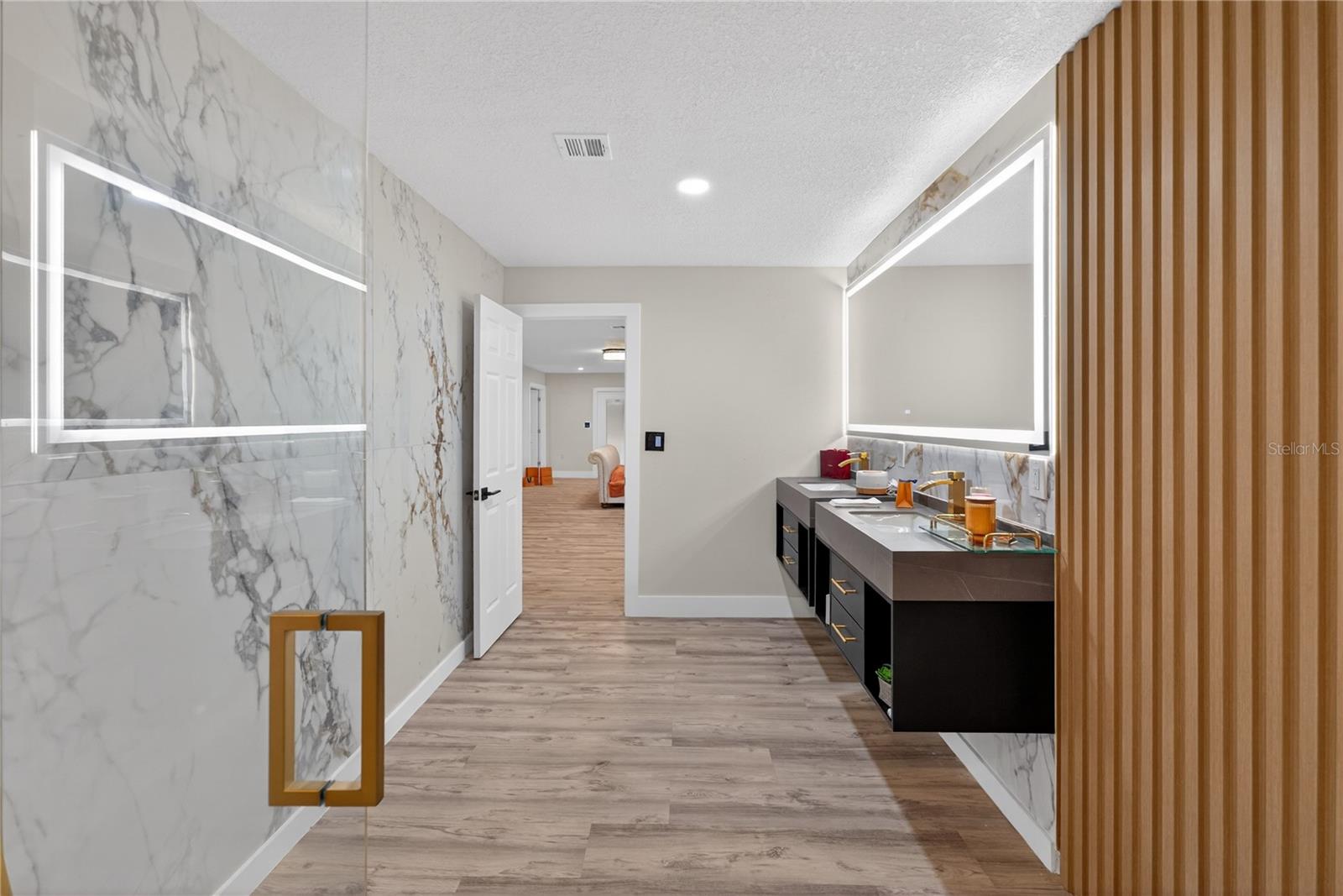 SWEETWATER CLUB UNIT 1 - Residential