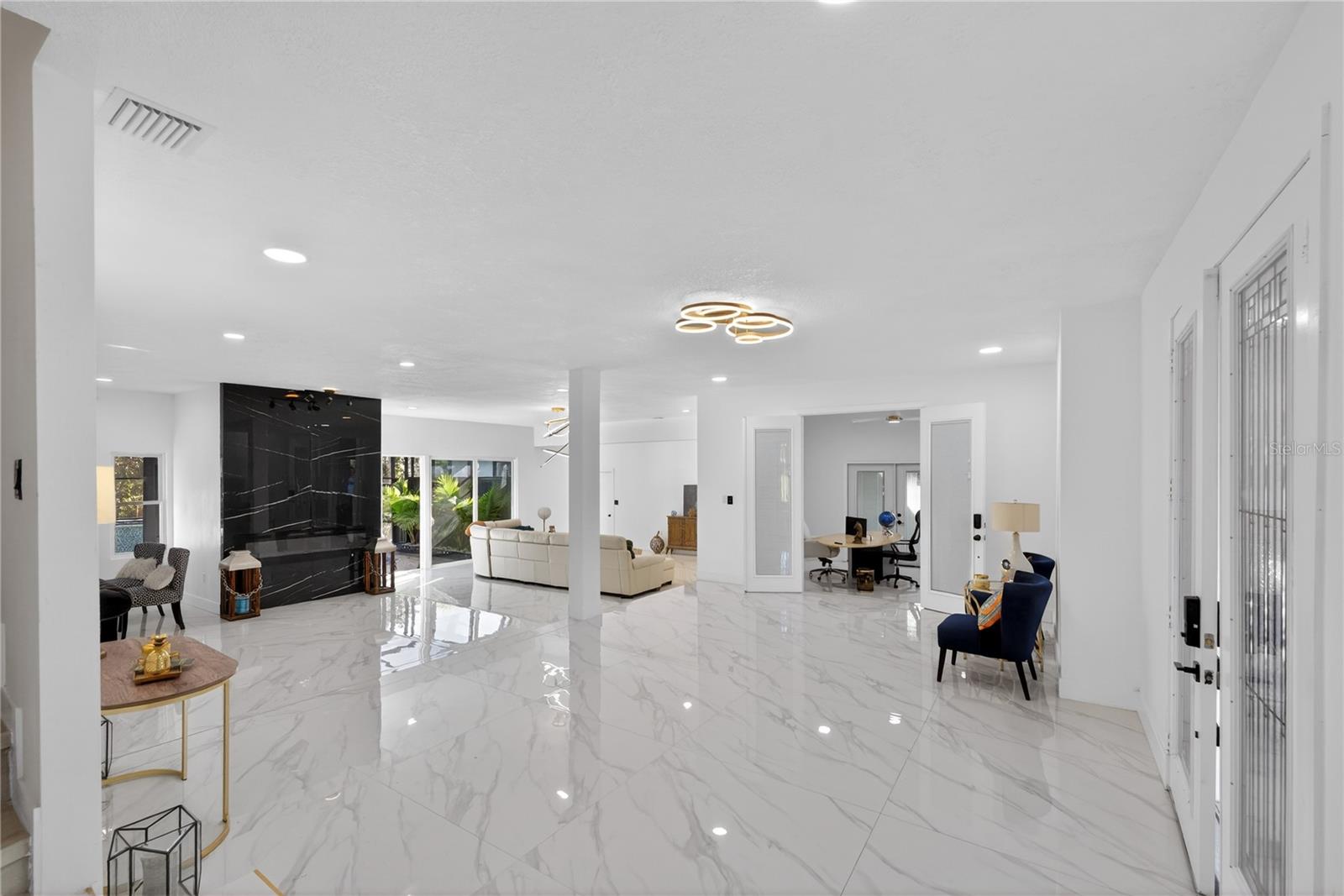 SWEETWATER CLUB UNIT 1 - Residential