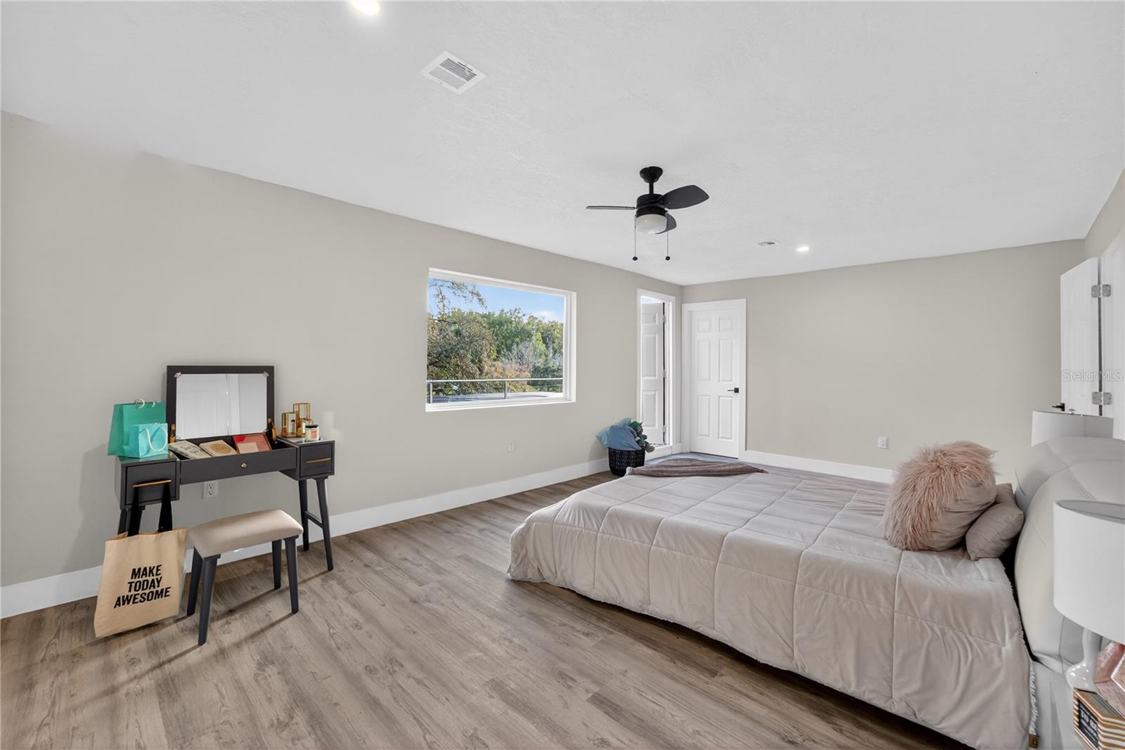 SWEETWATER CLUB UNIT 1 - Residential