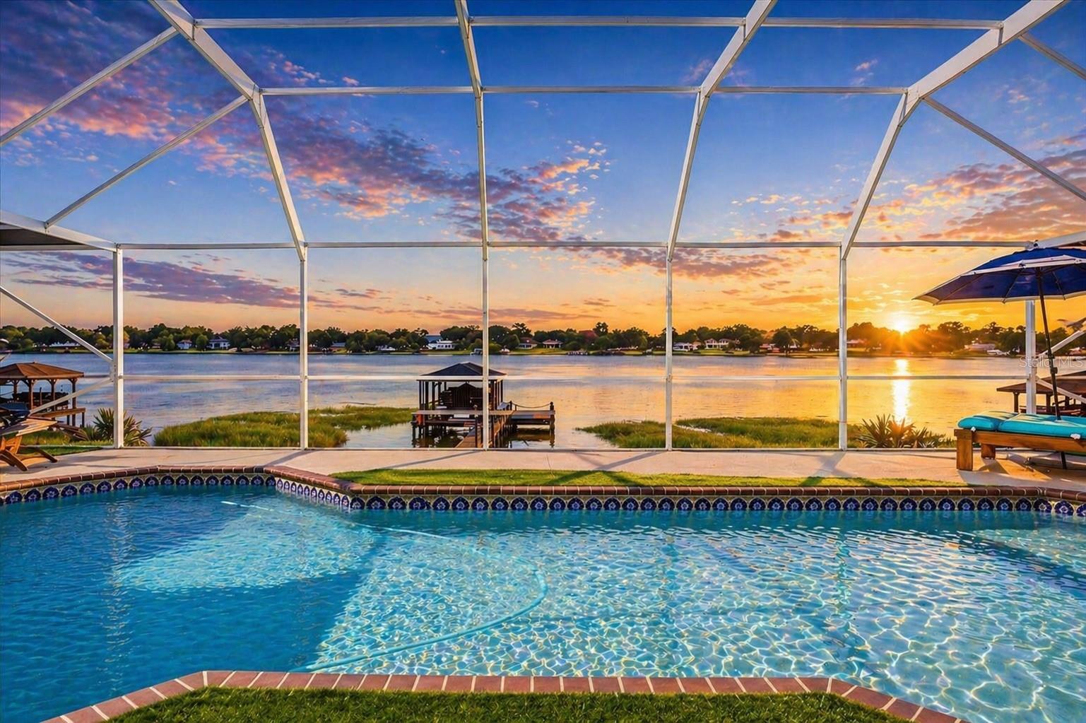 THE SHORES - Residential