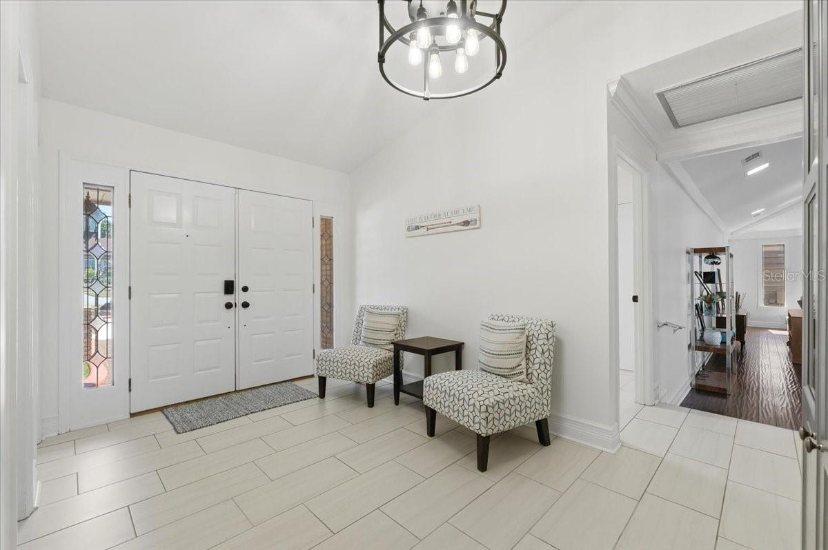 THE SHORES - Residential