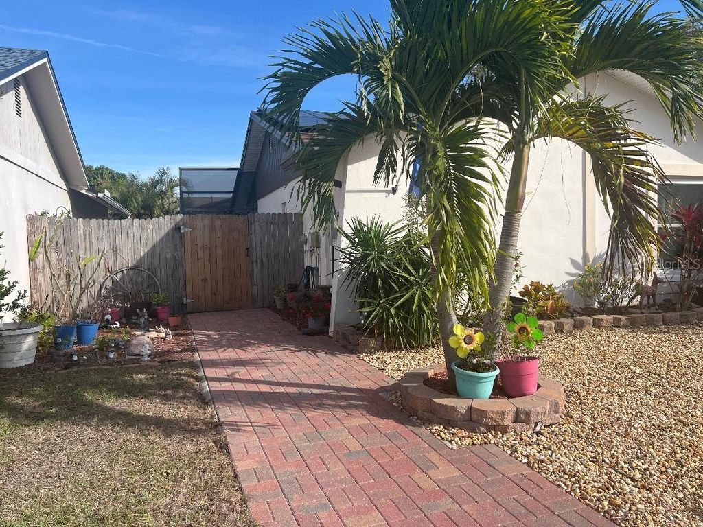 Photo of 2009 San Sebastian Way S, Clearwater, FL 33763 (MLS # TB8464095)