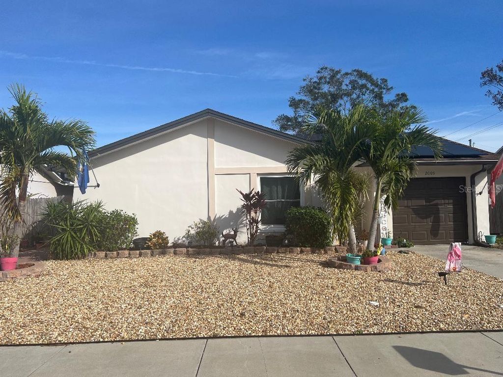 Photo of 2009 San Sebastian Way S, Clearwater, FL 33763 (MLS # TB8464095)