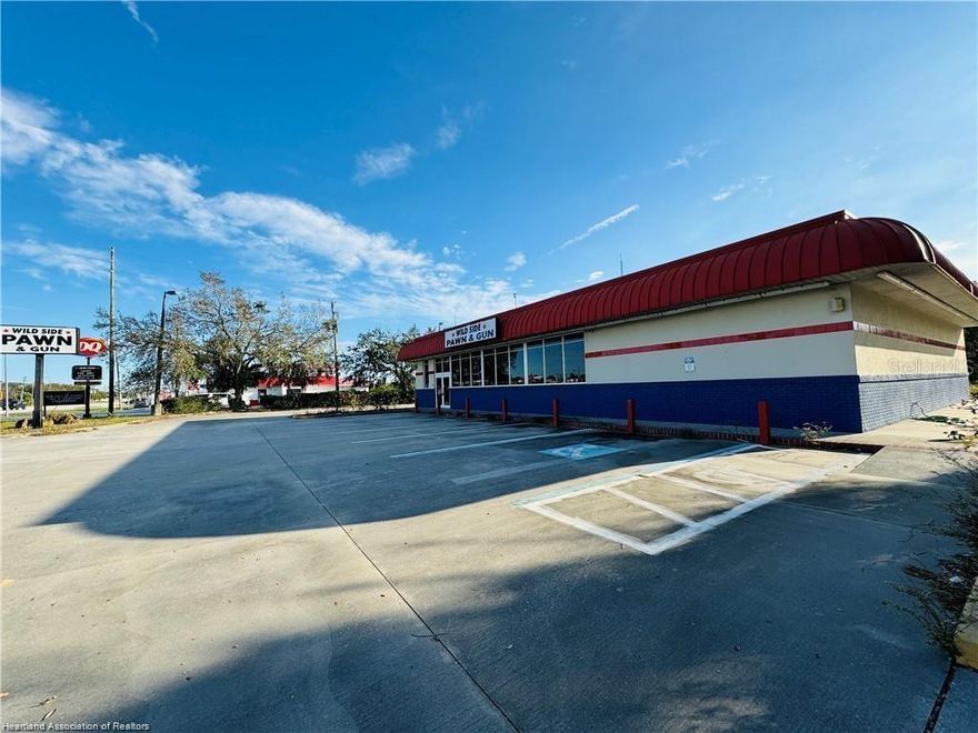 4,000+-SF Prime Retail Bld with Drive-Thru on 1.3 Acres Sebring, FL. By Dairy Queen, Captain D's, Arby's WaWa across US Hwy 27! DOT Avg Daily Traffic Count 31,000. Upside potential to expand current facility & update with new modern parapets to accommodate any of the other franchises who are not already here. Retrofit & lease to tenants for up to $46 per square foot for long term potential profits then sell once all depreciation has been realized.