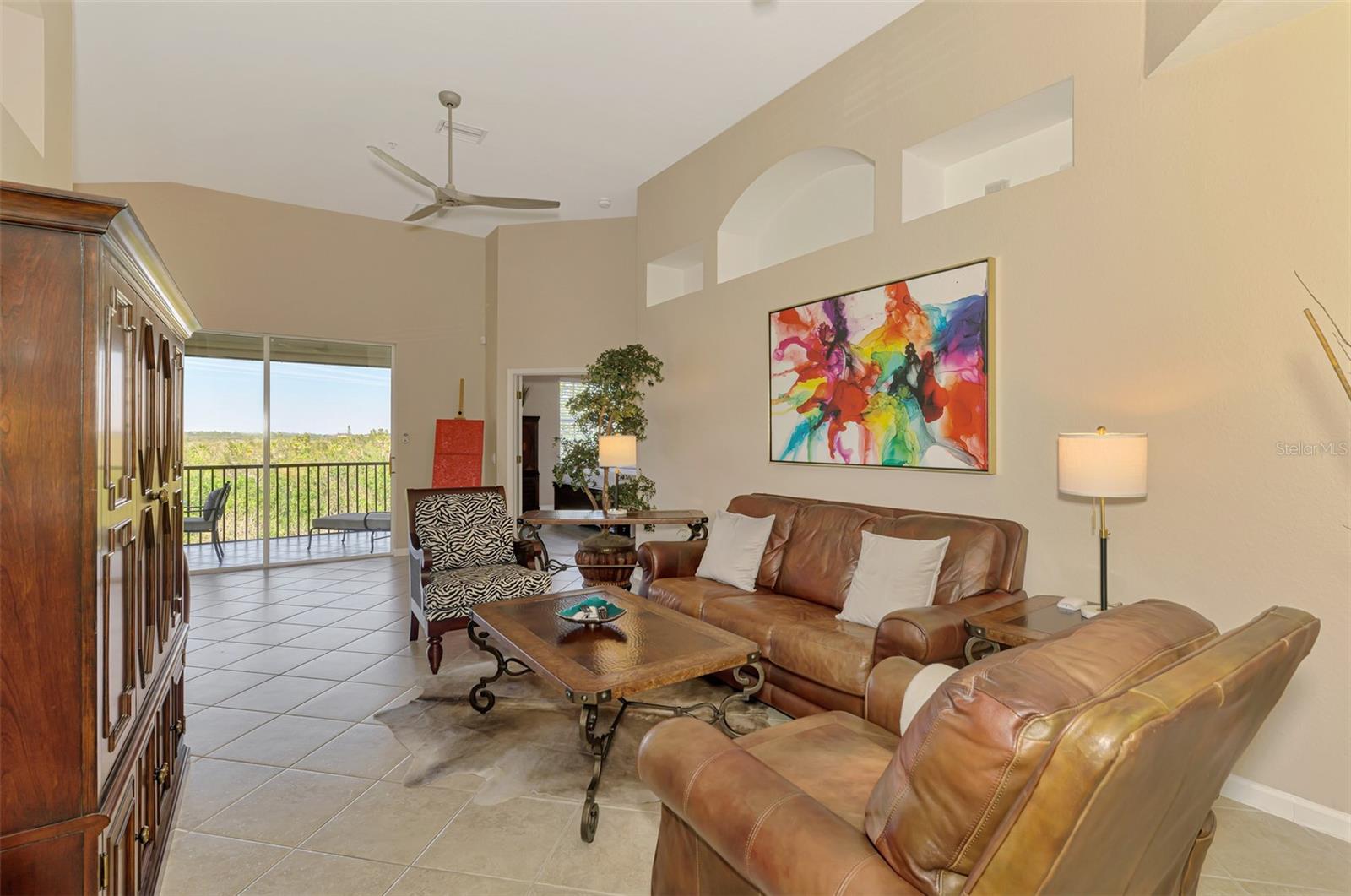 RIVERWOOD - Residential