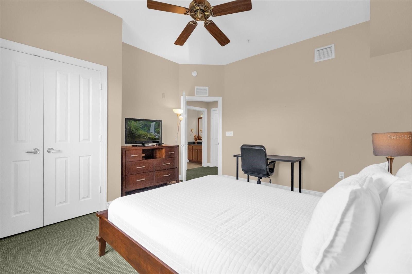 HERITAGE CROSSING CONDO PH 12 - Residential Lease