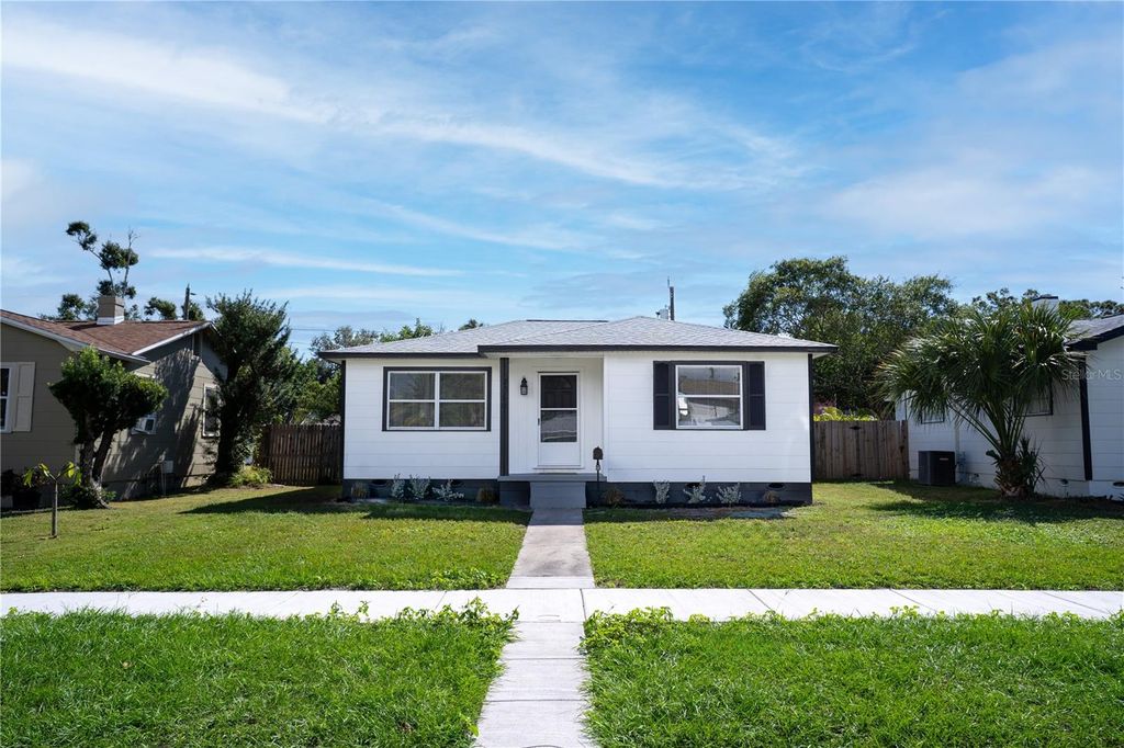 Photo of 4350 2nd Avenue S, St Petersburg, FL 33711 (MLS # TB8440397)