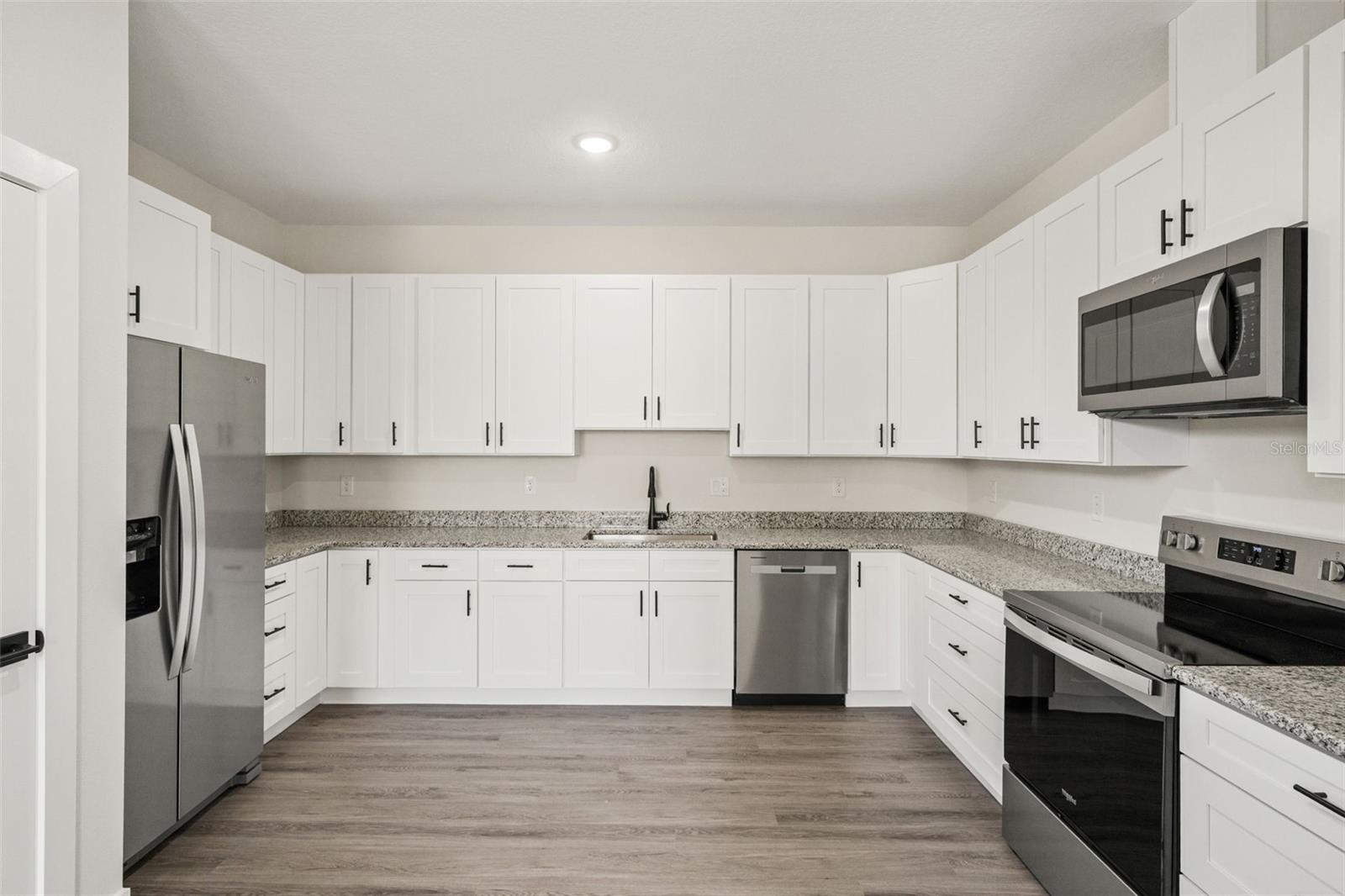 BEACON SQUARE - Residential