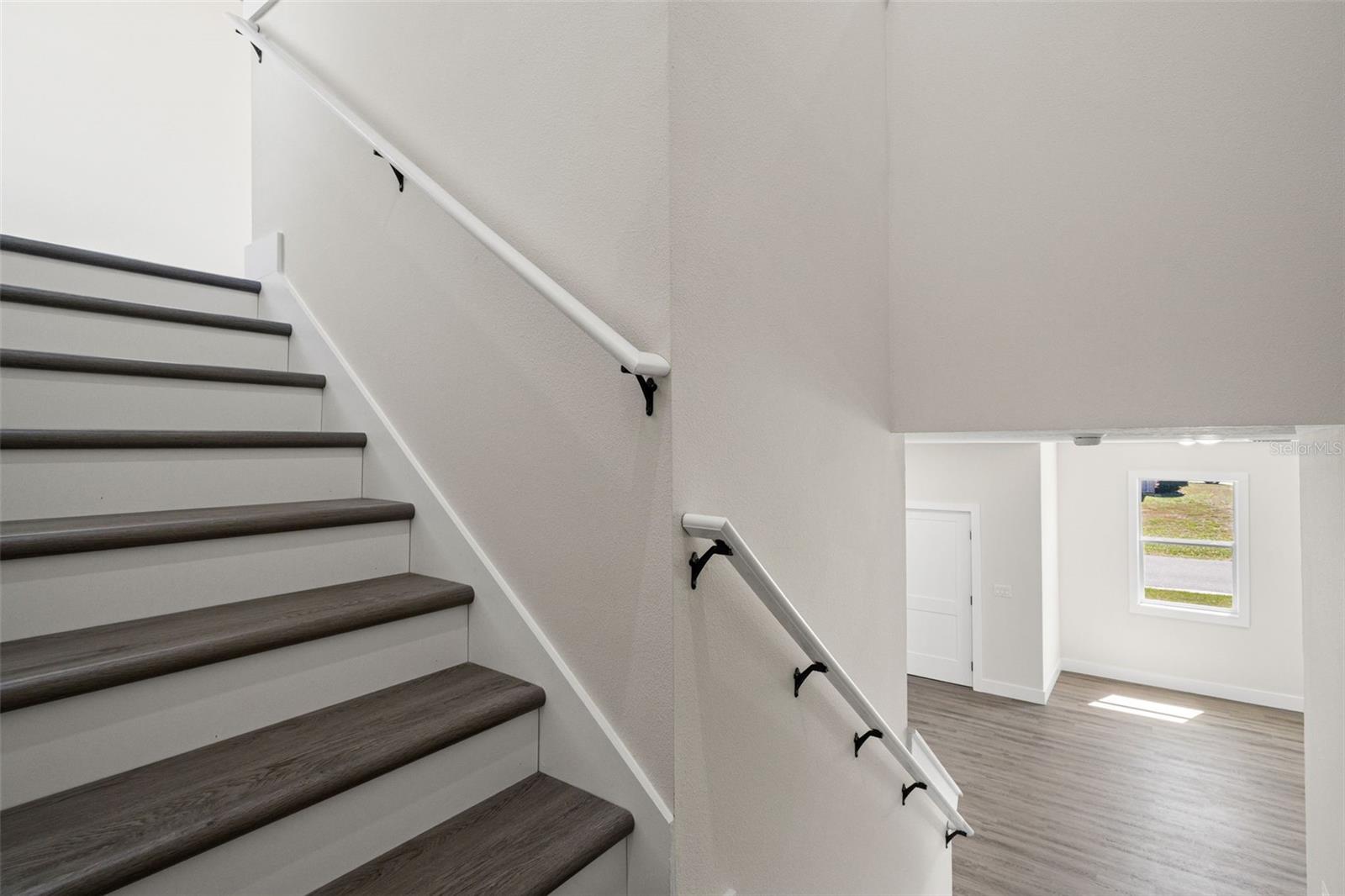 BEACON SQUARE - Residential