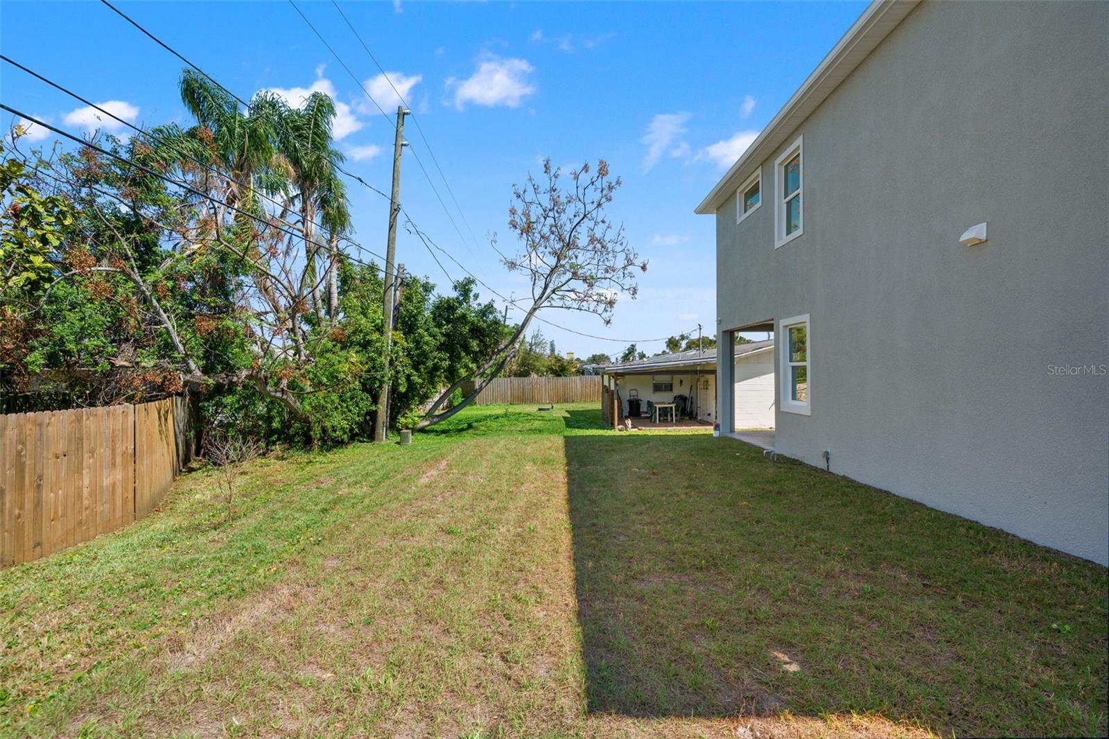 BEACON SQUARE - Residential