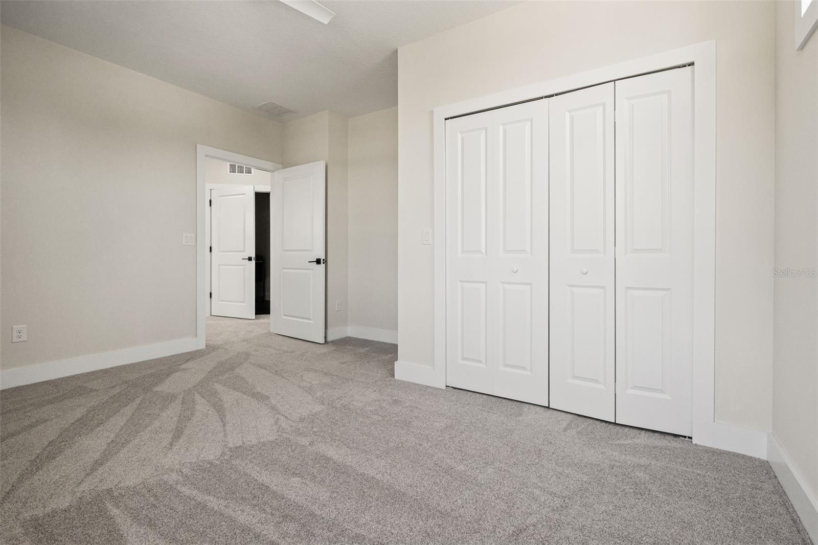 BEACON SQUARE - Residential