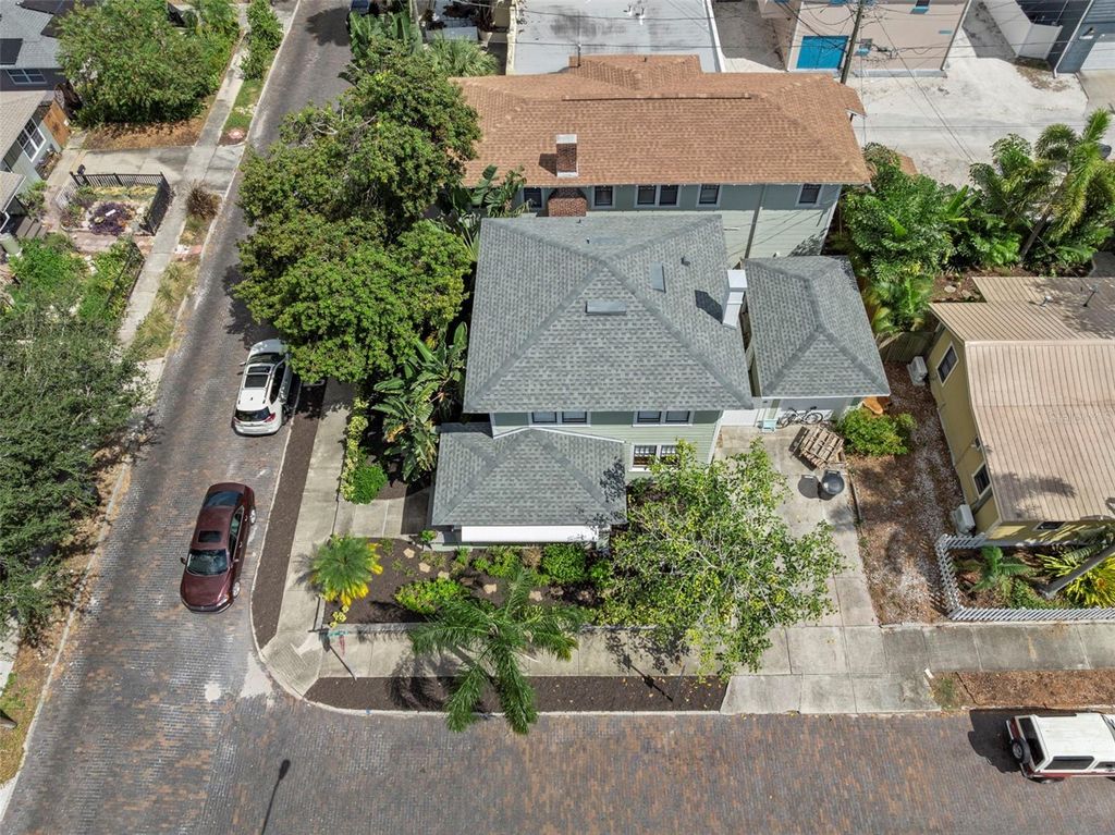 Photo of 540 11th Avenue N, St Petersburg, FL 33701 (MLS # TB8430501)