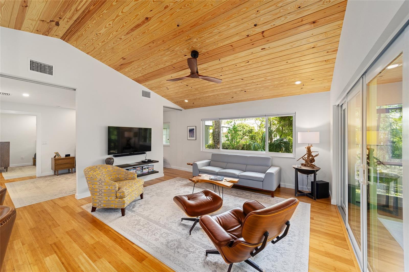 RIO VISTA - Residential
