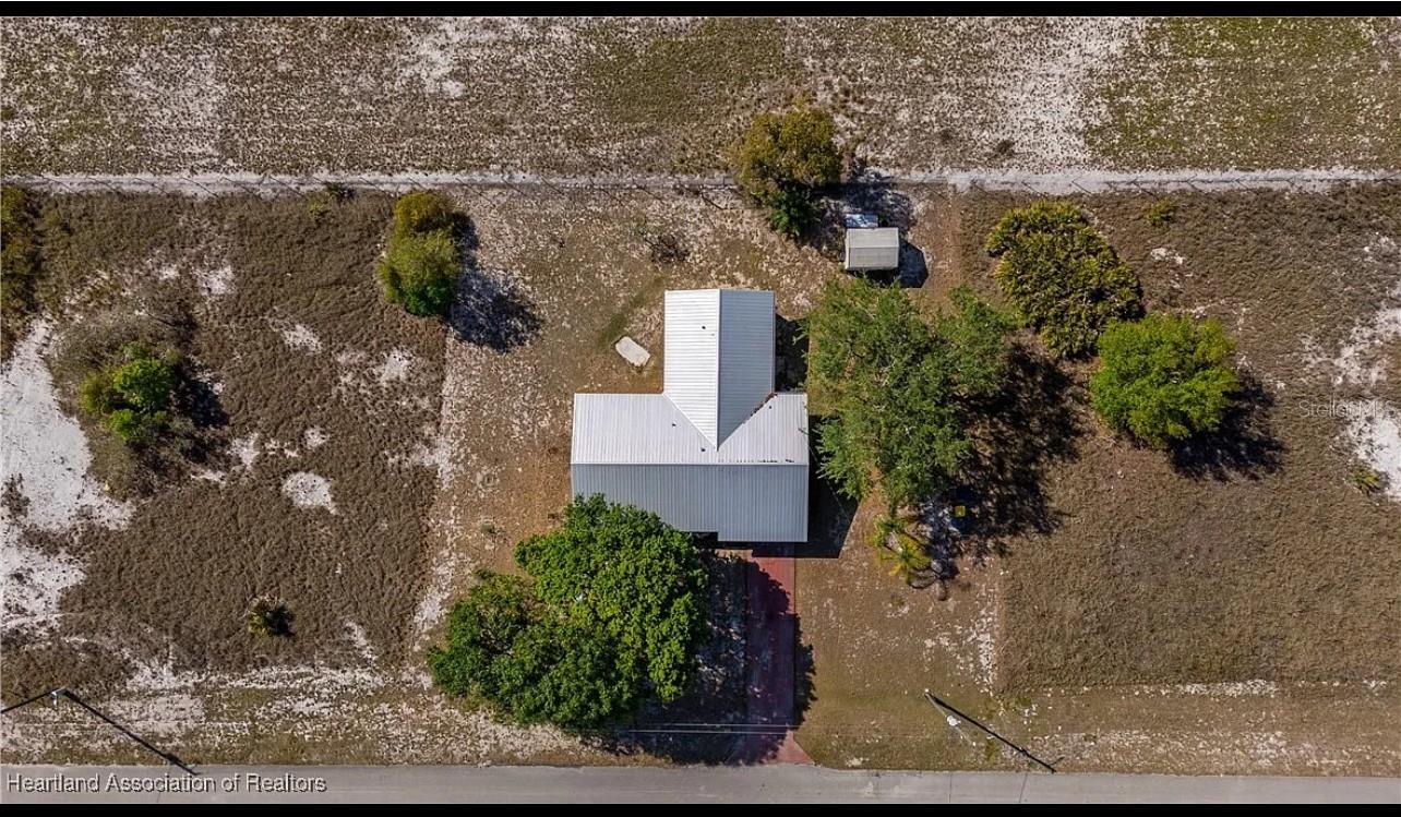 AVON PARK LAKES - Residential