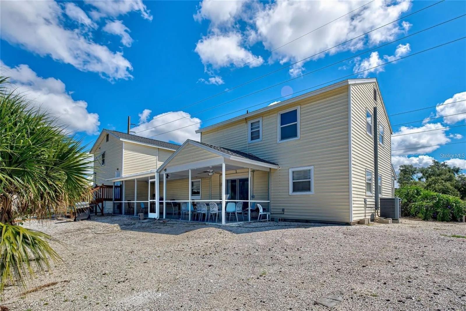 SOUTH VENICE UNIT 13 - Residential Lease