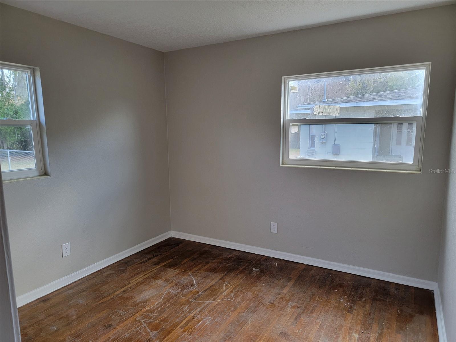 CAMPHOR HEIGHTS REP - Residential