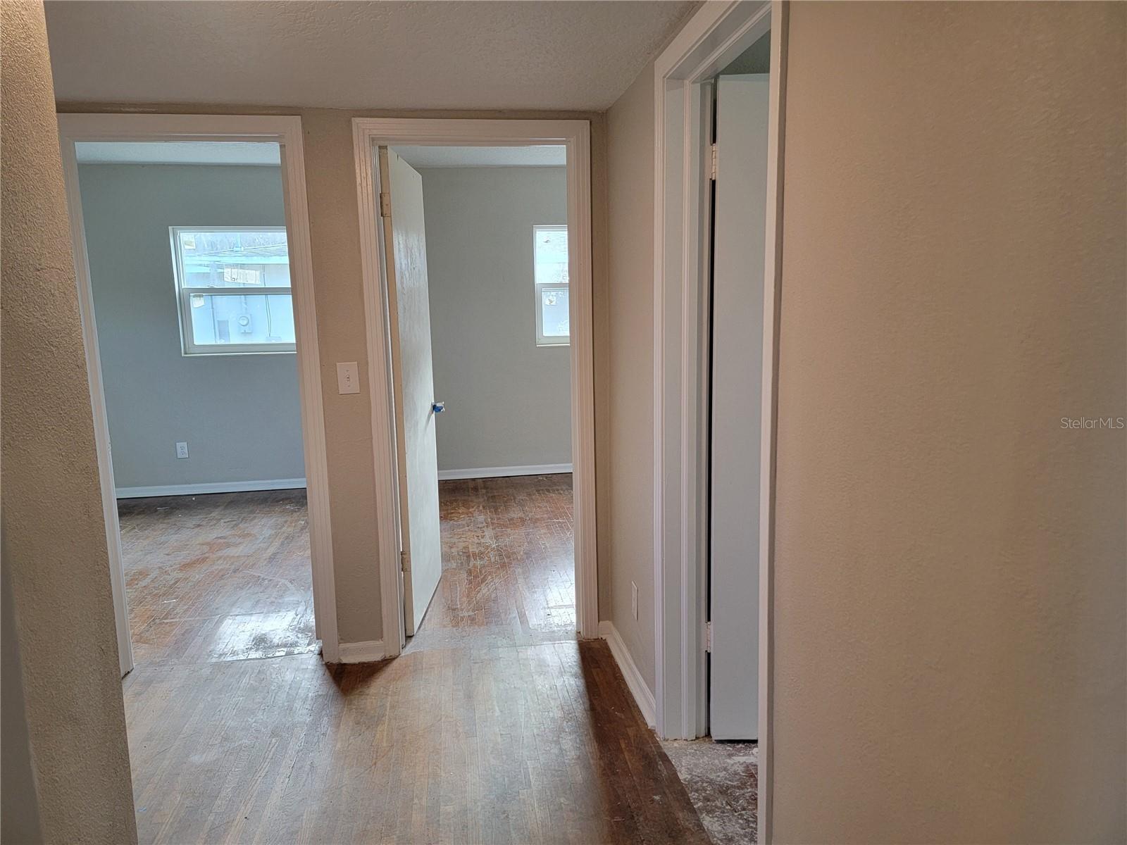 CAMPHOR HEIGHTS REP - Residential