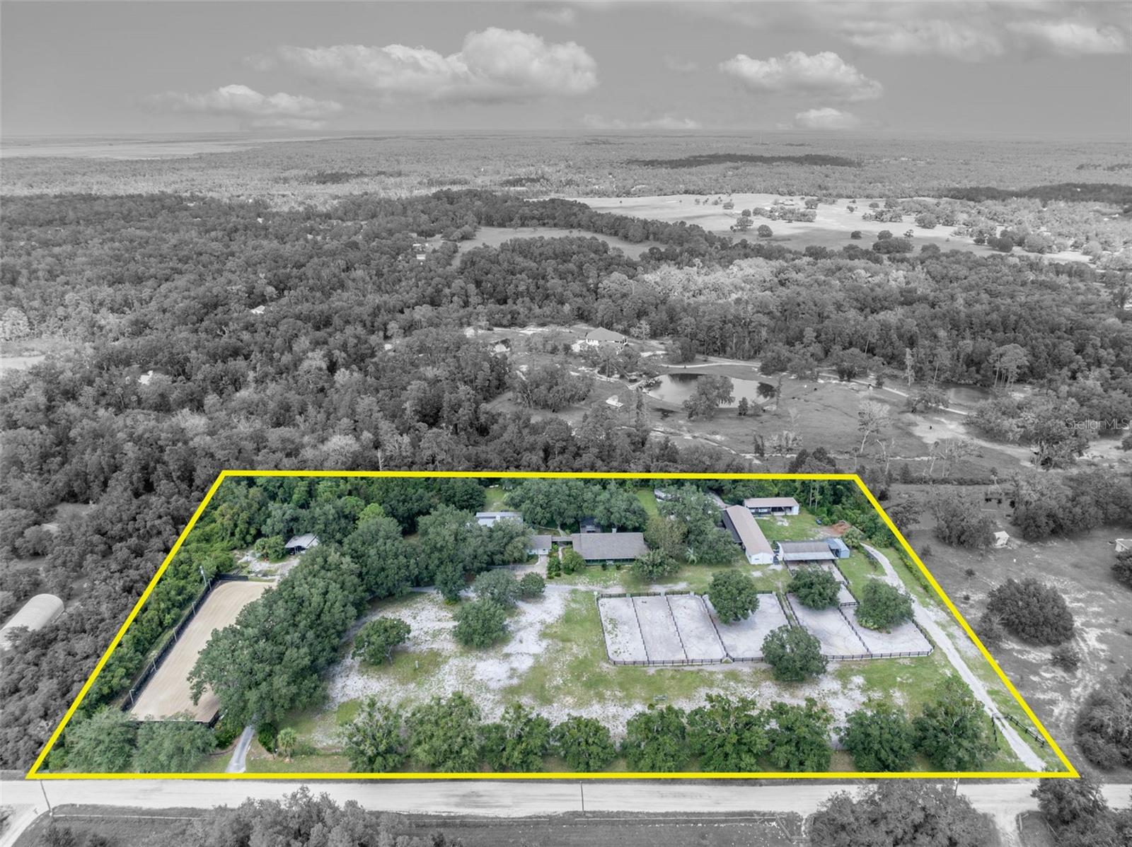 FLORIDA GROVES COMPANYS FIRST ADD TO BLACK HAMMOCK - Residential