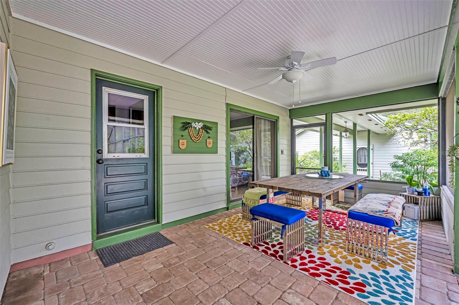 FLORIDA GROVES COMPANYS FIRST ADD TO BLACK HAMMOCK - Residential