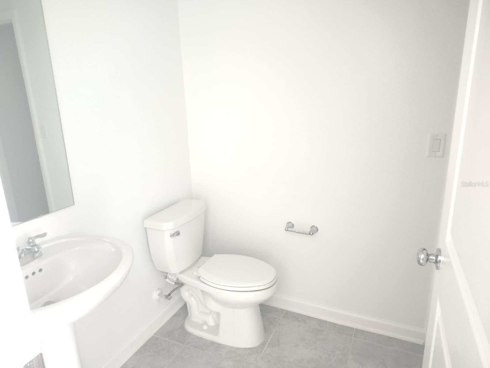 WESTVIEW 22 TH - Residential Lease