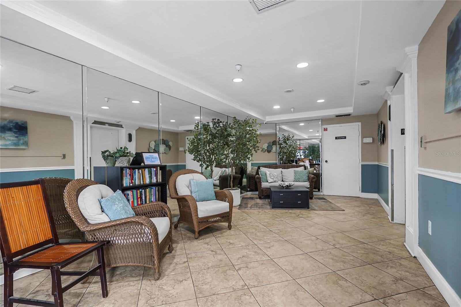 2780 N RIVERSIDE DRIVE 502