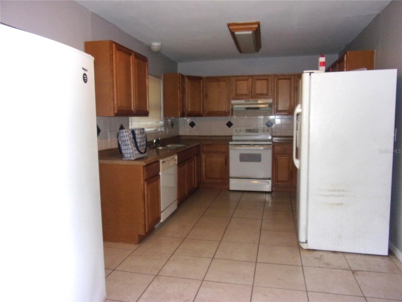 2164 NE COACHMAN ROAD