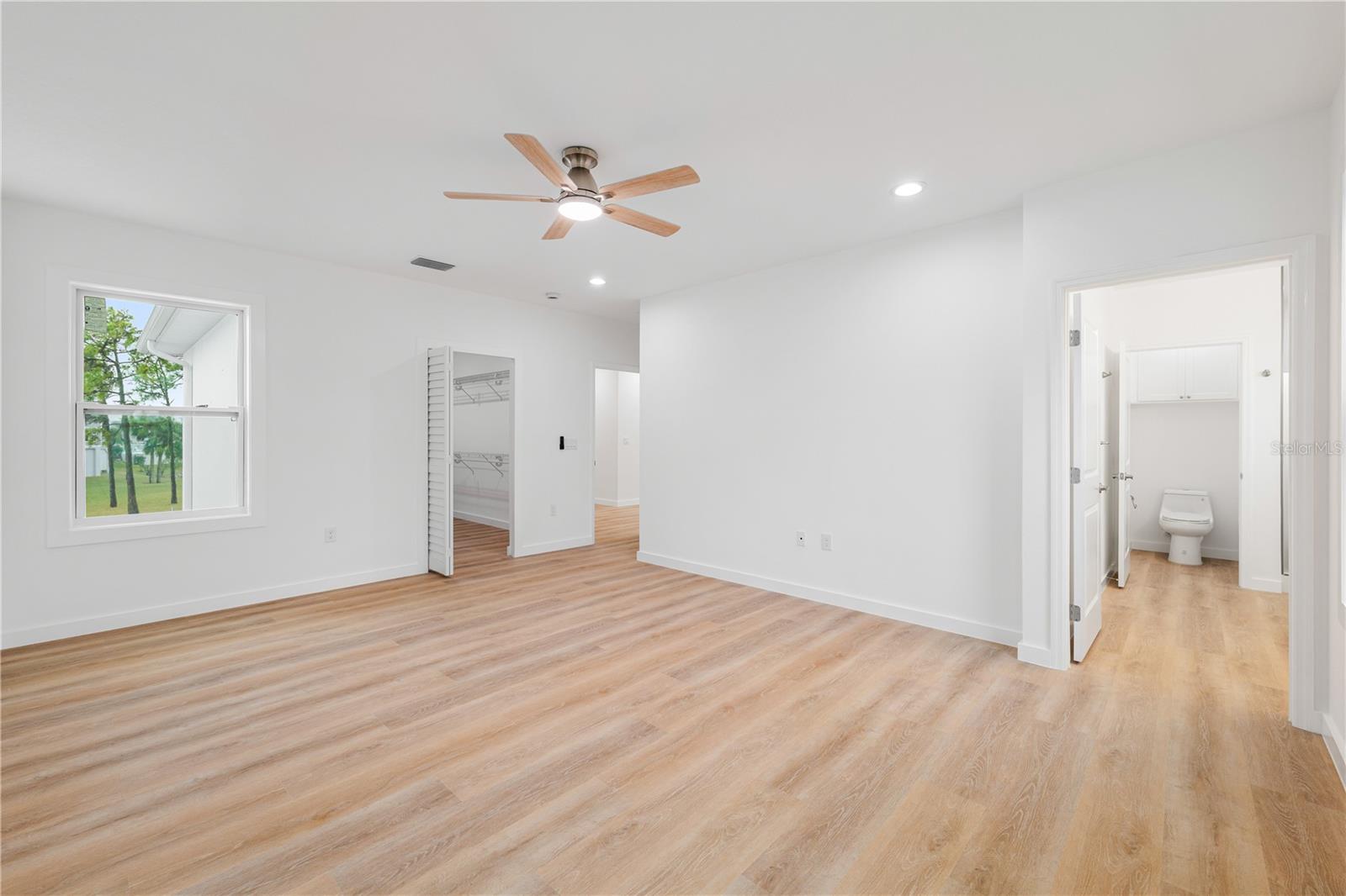 HARBOR COLONY AT GULF LANDINGS CONDO - Residential Lease