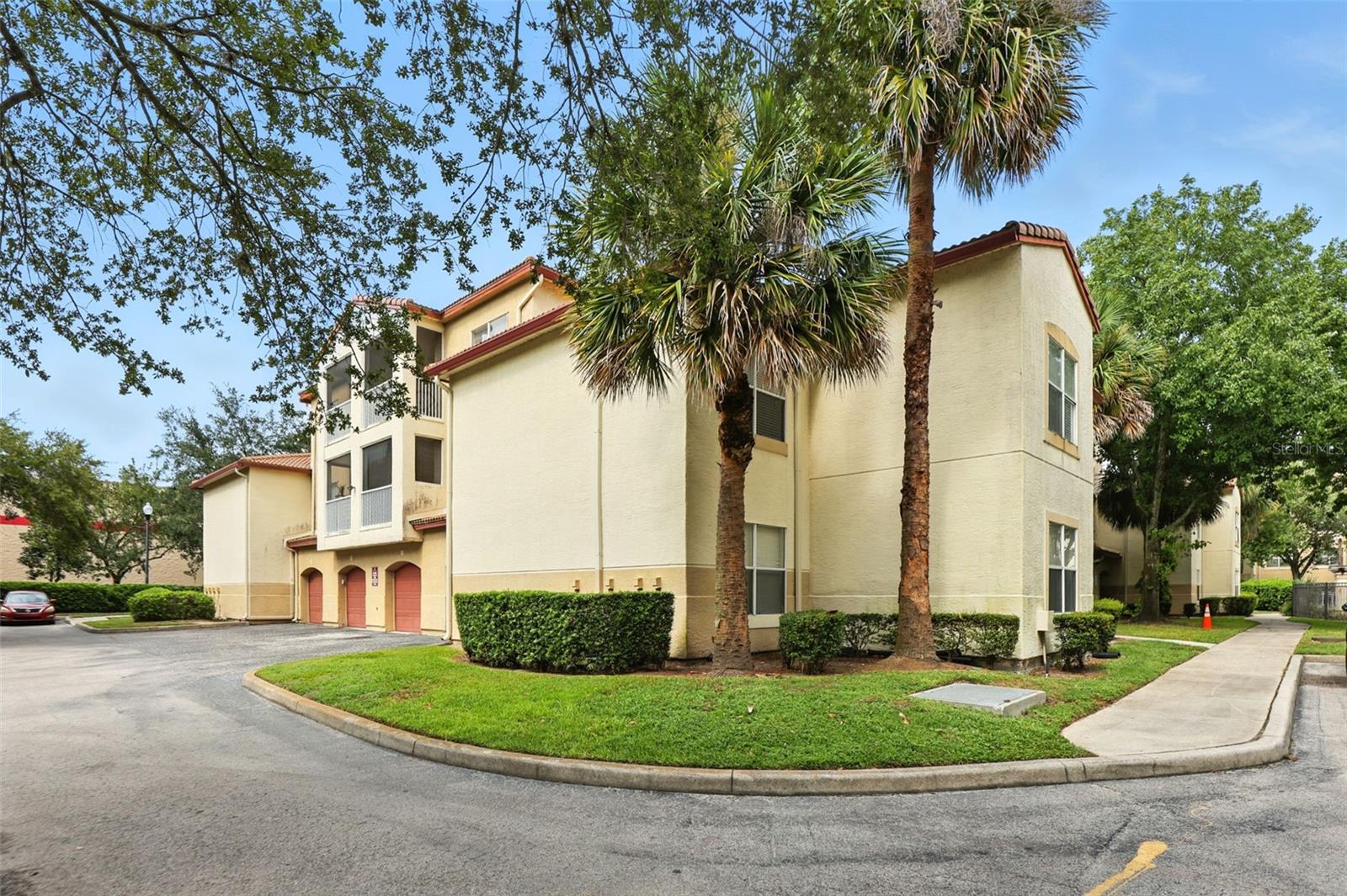 826 CAMARGO WAY 307