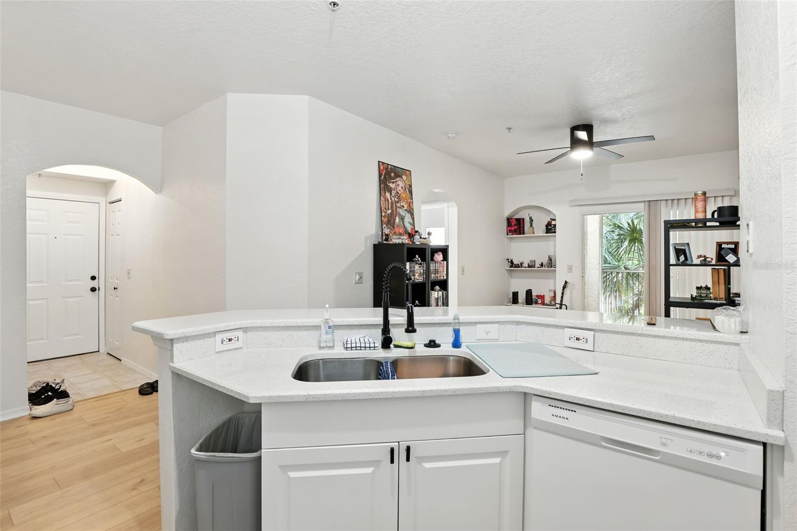 BONA VISTA CONDO - Residential