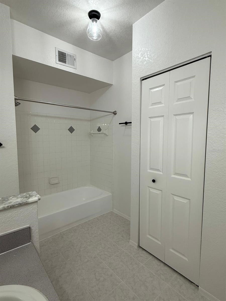 BONA VISTA CONDO - Residential