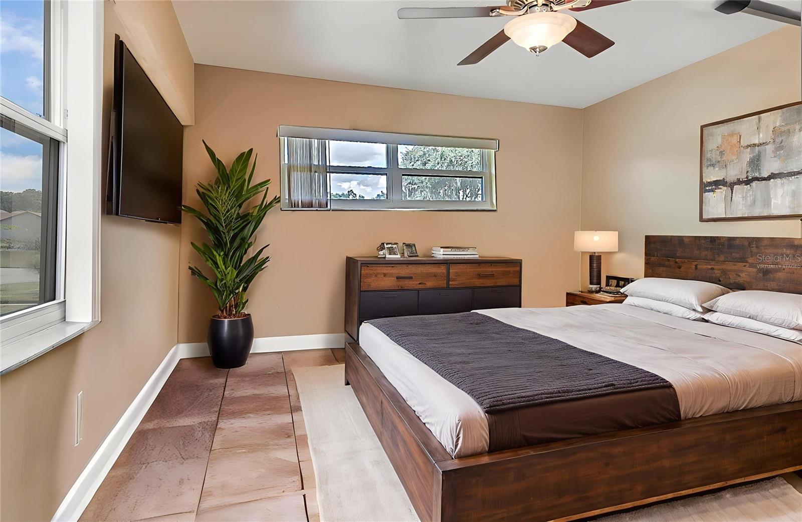 5225 IMPERIAL LAKES BOULEVARD 41