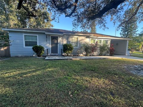 Photo of 1781 Sylvan Drive, Clearwater, FL 33755 (MLS # O6359590)