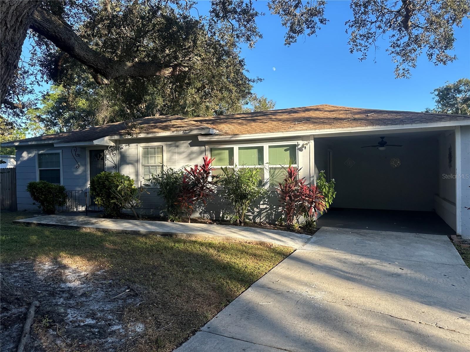 HARBOR VISTA - Residential