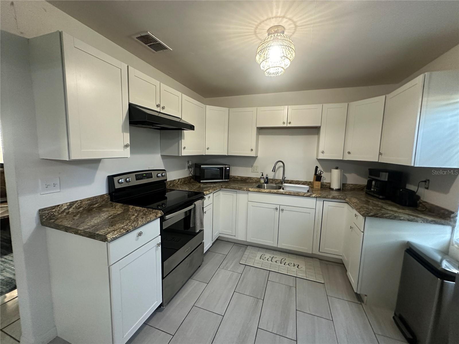 HARBOR VISTA - Residential