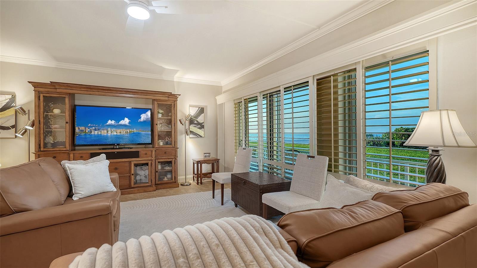 ISLANDER CLUB OF LONGBOAT - Residential